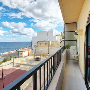 119/4 - Sea View - 3 Bedrooms Xghajra